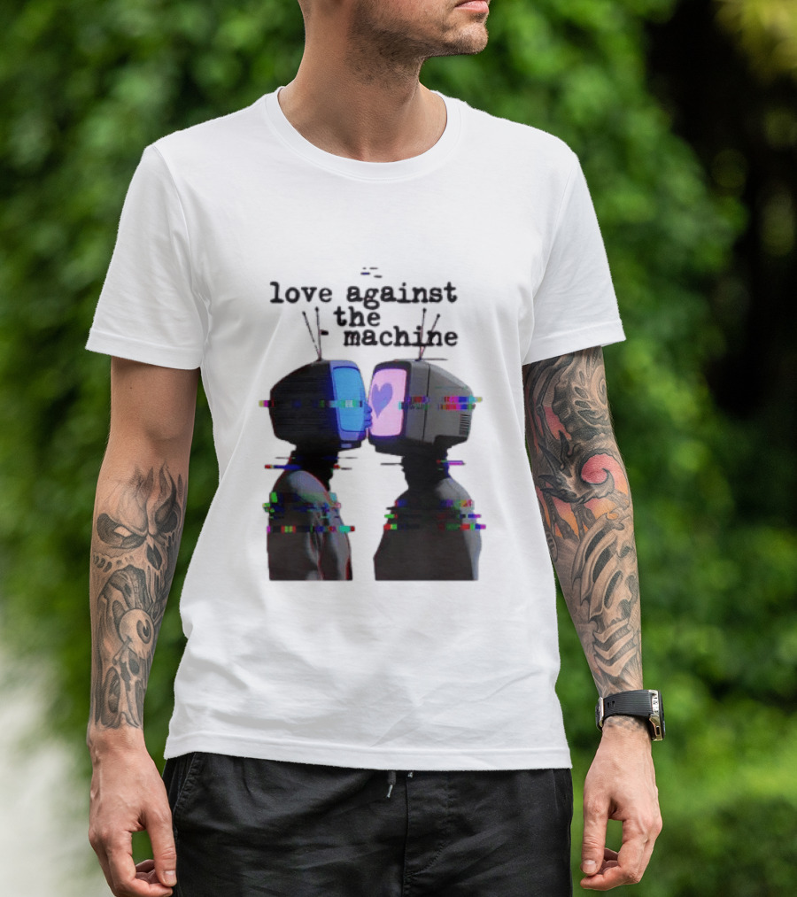 Love Against The Machine Two Television Heads Kissing Glitch Heart T-Shirt