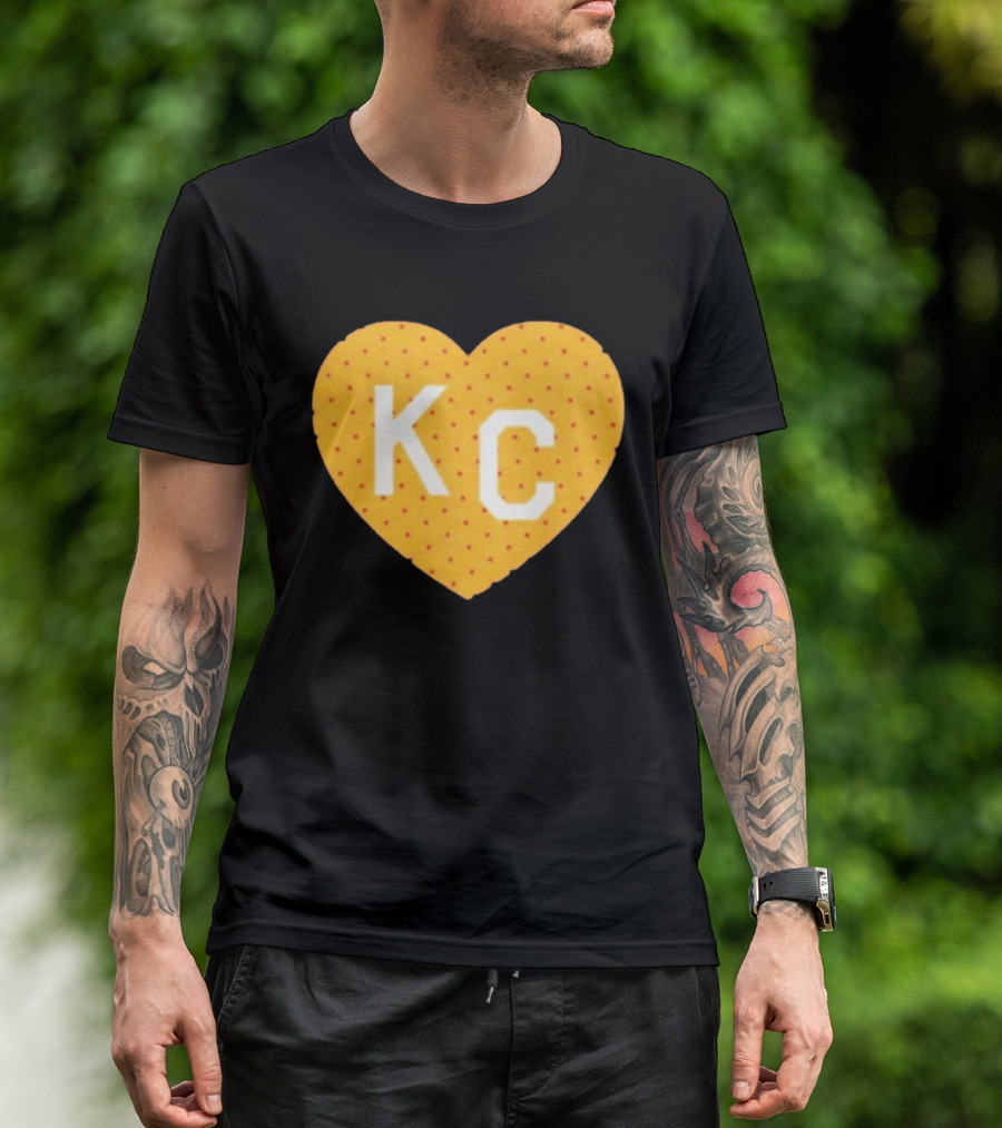 Kansas City Chiefs KC Heart Polka Dot Fan T-Shirt