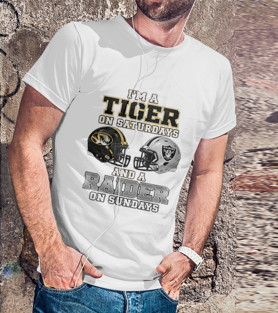 I'm A Tiger On Saturdays And A Raider On Sundays Football Helmets T-Shirt