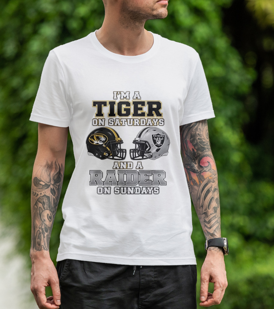 I'm A Tiger On Saturdays And A Raider On Sundays Football Helmets T-Shirt