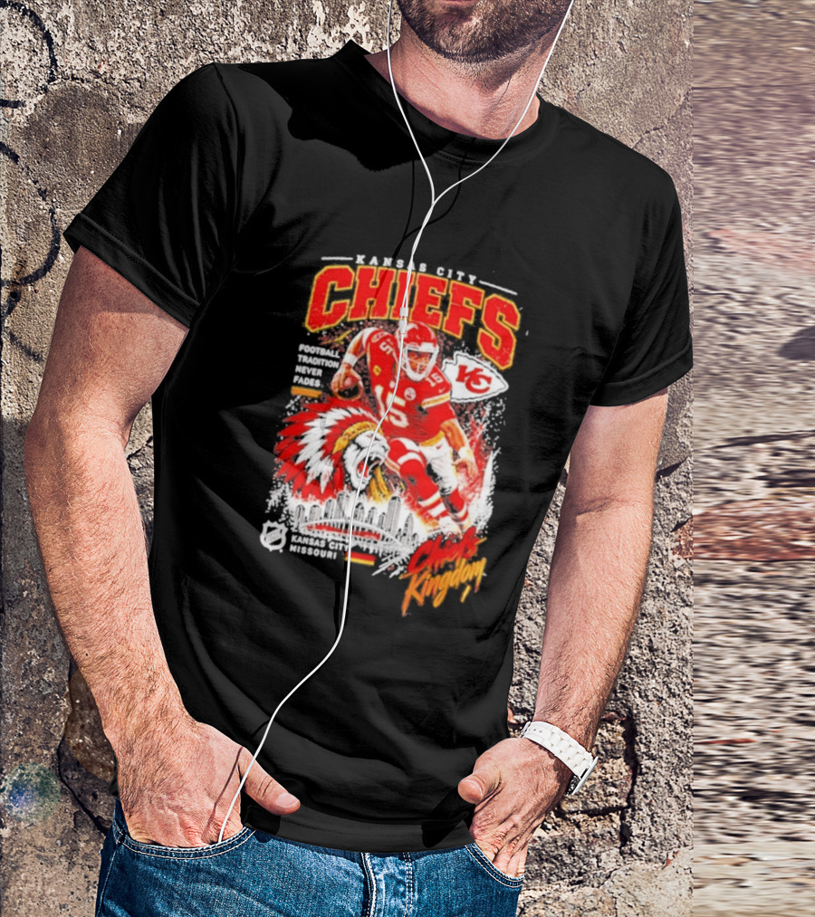 Kansas City Chiefs Football Tradition Never Fades Chiefs Kingdom Patrick Mahomes Skyline T-Shirt