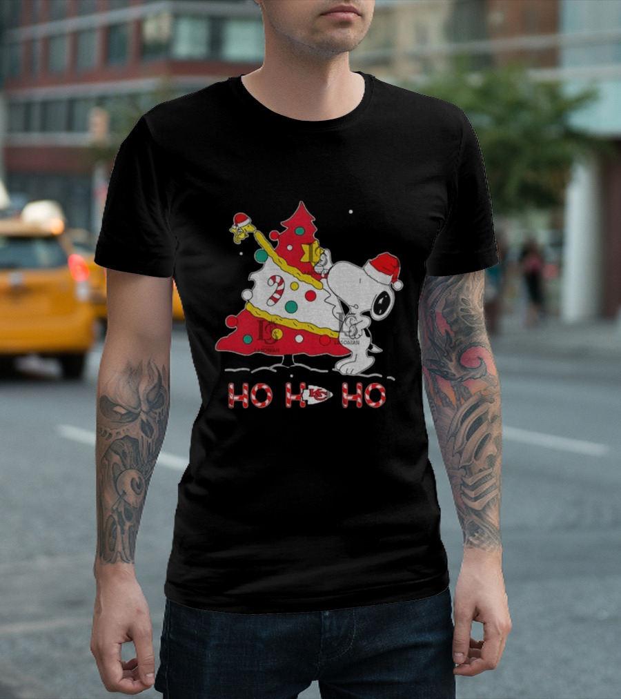 Kansas City Chiefs Snoopy Woodstock Christmas Tree Ho Ho Ho 2026 T-Shirt
