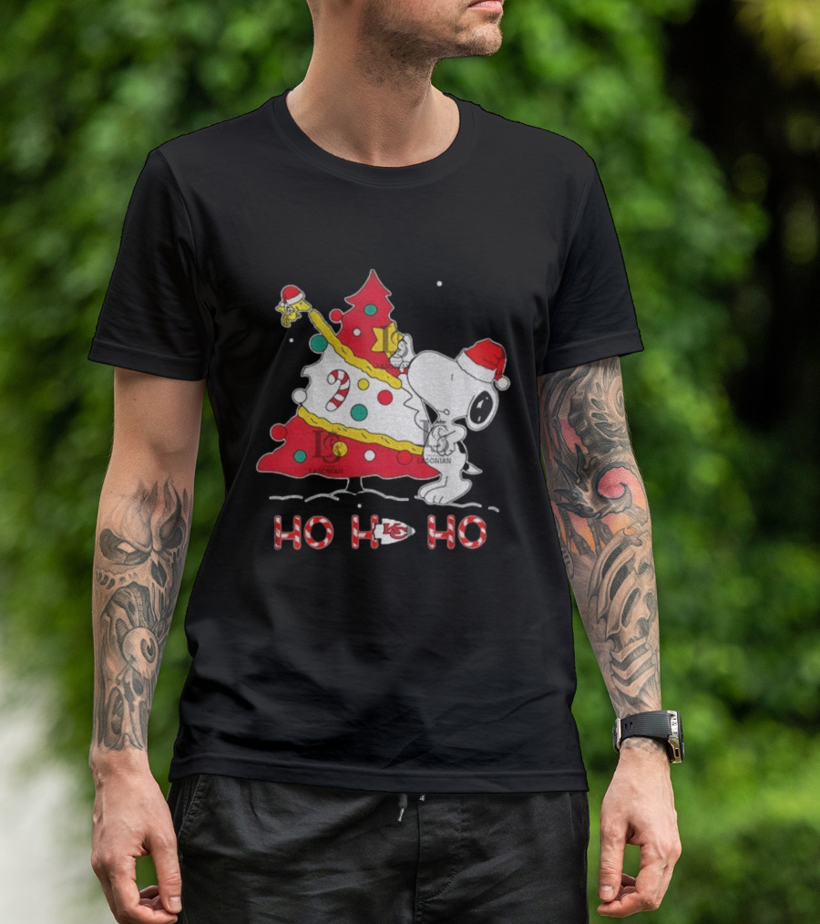 Kansas City Chiefs Snoopy Woodstock Christmas Tree Ho Ho Ho 2026 T-Shirt