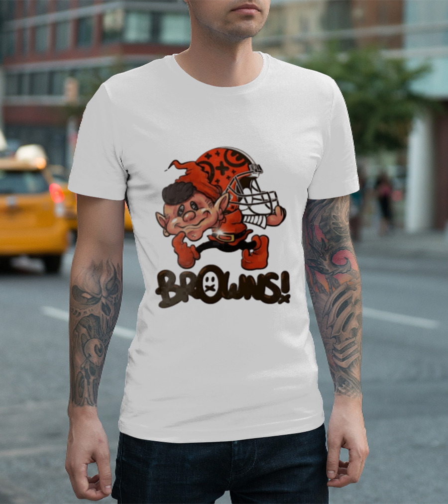 Cleveland Browns Elf Holding Football Helmet Browns T-Shirt