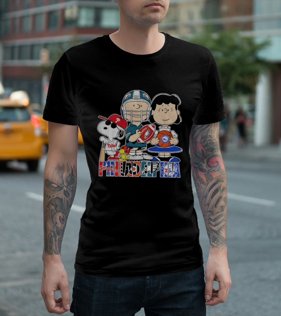 Peanuts Philadelphia Phillies Eagles 76ers Sports Characters T-Shirt