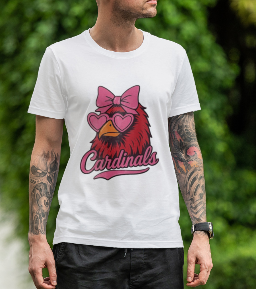 St Louis Cardinals Red Bird Pink Bow Heart Glasses T-Shirt