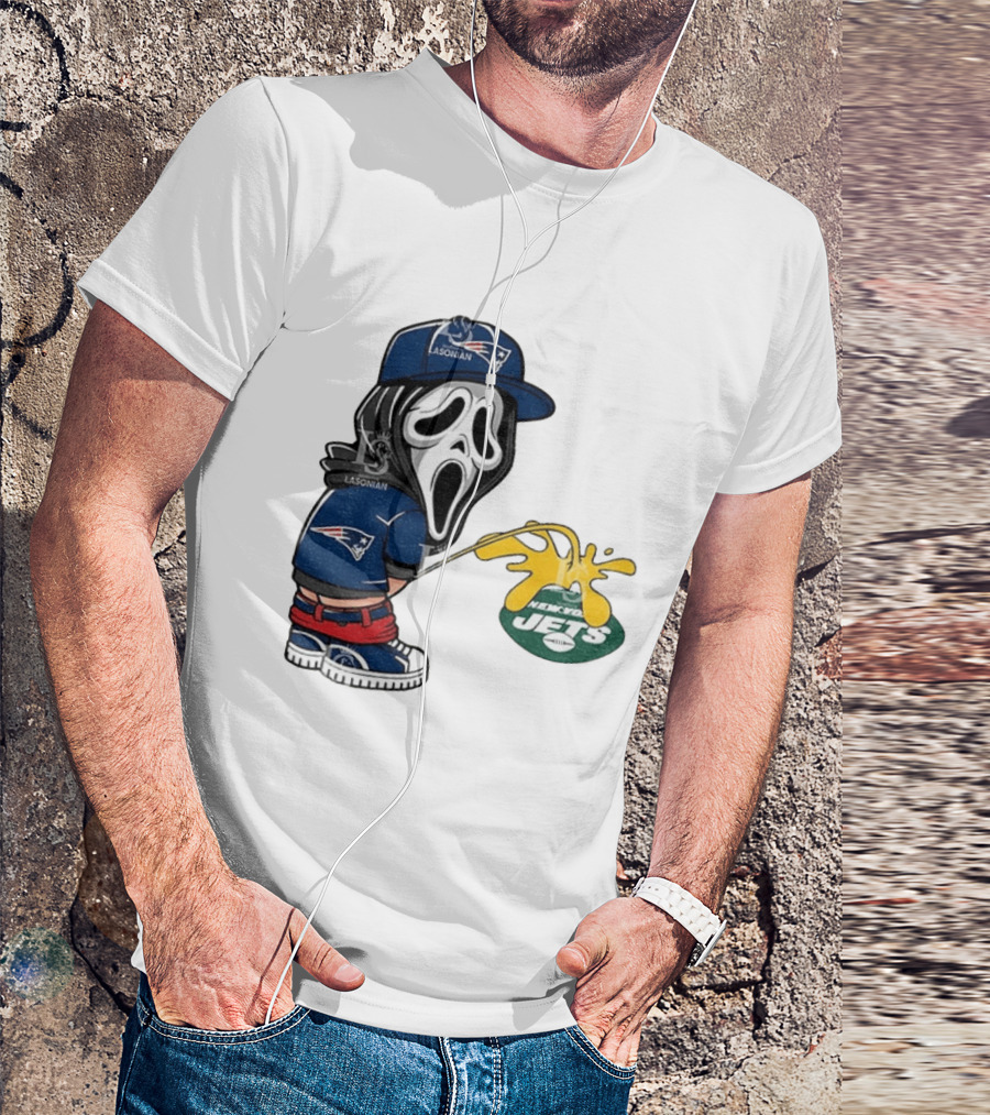 New England Patriots Ghostface Urinating On New York Jets T-Shirt