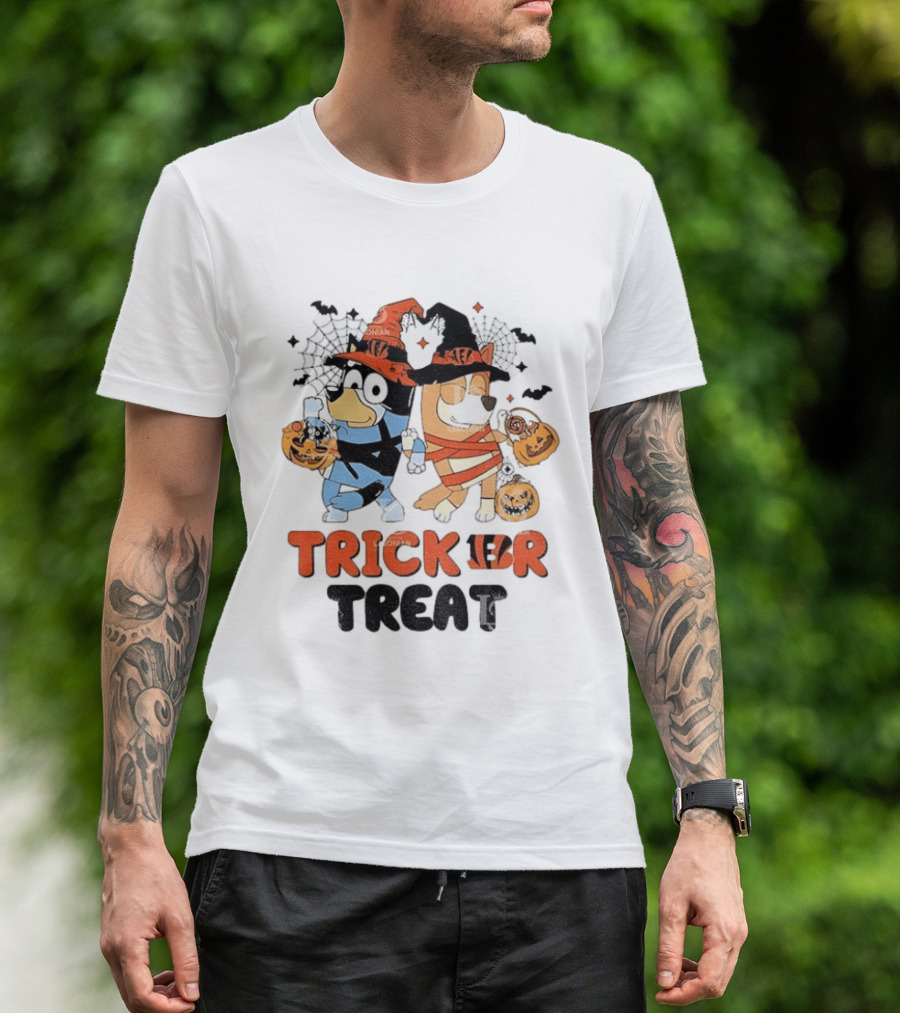 Philadelphia Eagles Bluey Trick Or Treat Halloween Character Costumes T-Shirt