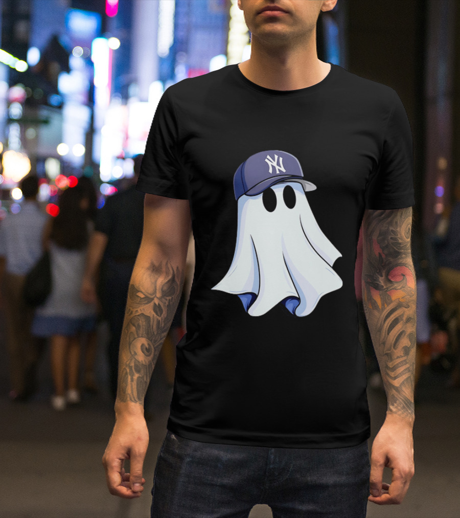New York Yankees MLB Ghost Baseball Cap Halloween T-Shirt