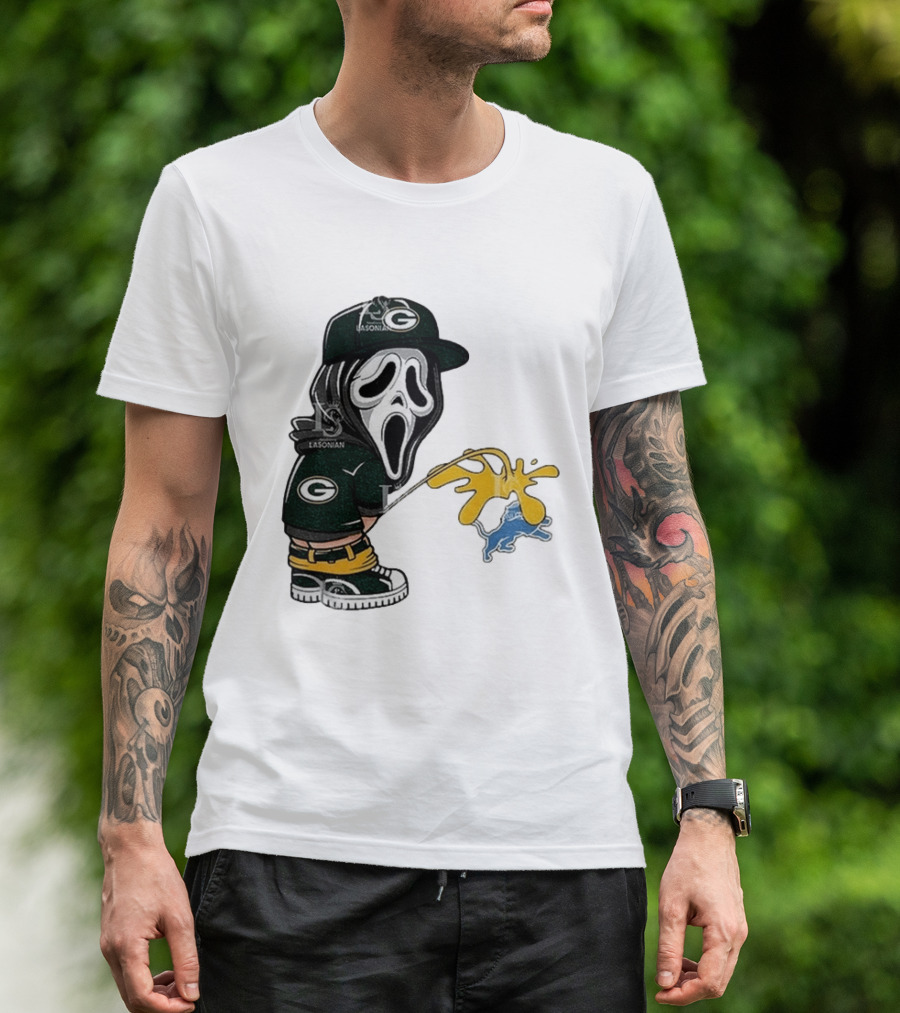 Green Bay Packers Ghostface Pissing On Detroit Lions NFL Rivalry T-Shirt