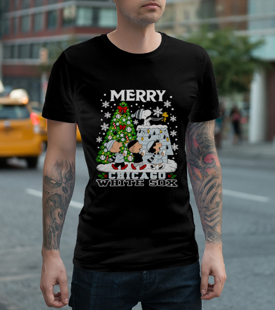 Merry Christmas Peanuts Chicago White Sox Snoopy Woodstock Holiday T-Shirt