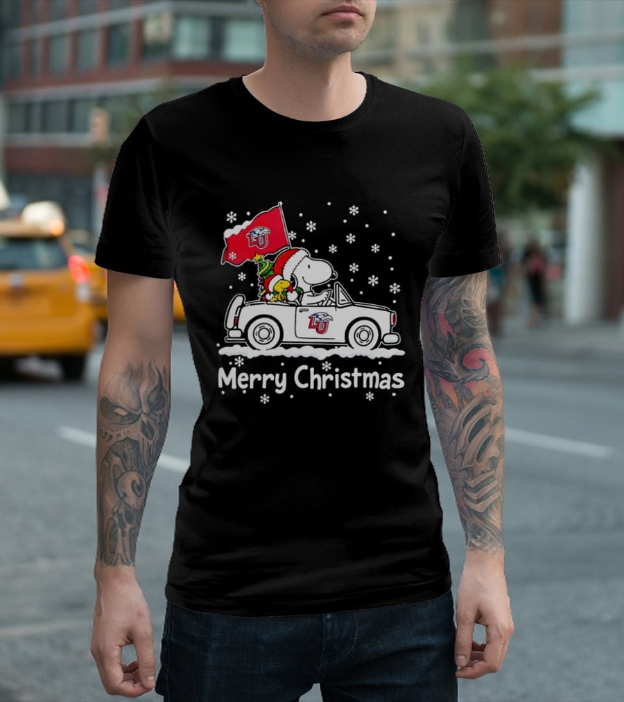 Liberty Flames Snoopy Woodstock Driving Car Merry Christmas Holiday T-Shirt