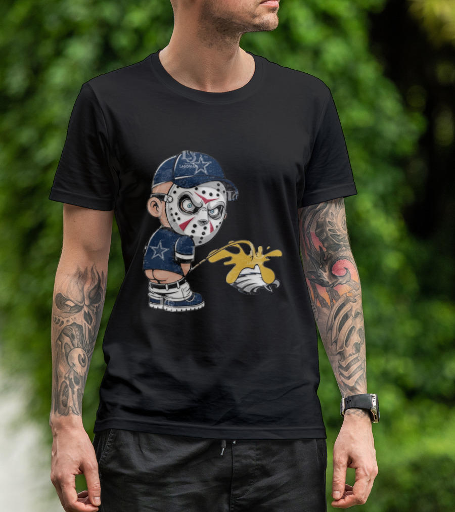 Dallas Cowboys Jason Voorhees Pissing On Philadelphia Eagles T-Shirt