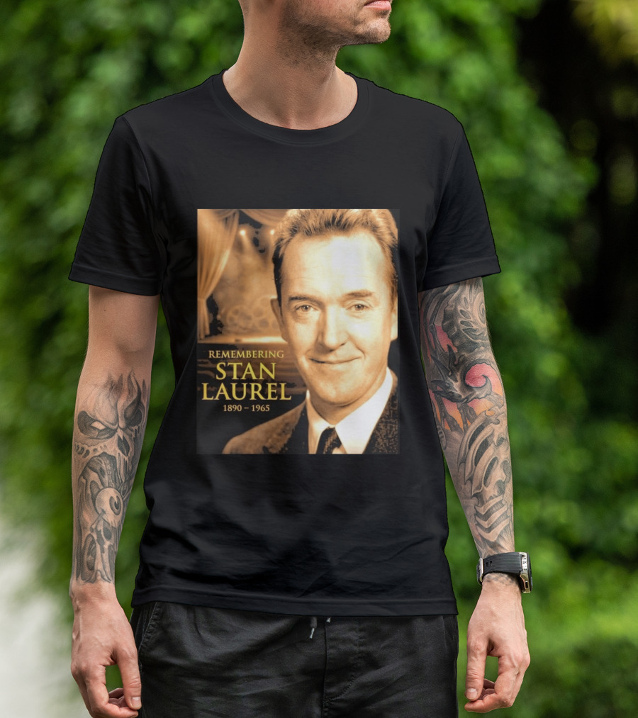 Remembering Stan Laurel 1890 1965 Vintage Theater T-Shirt