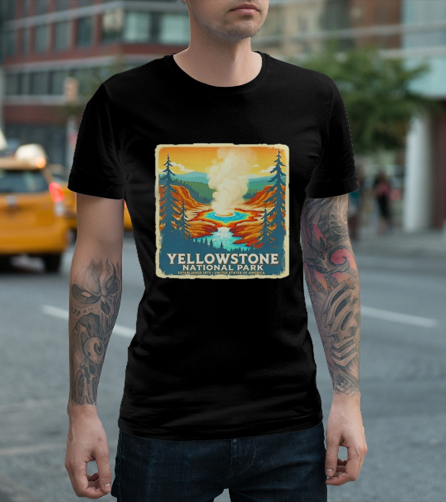 Yellowstone National Park Established 1872 United States Of America T-Shirt