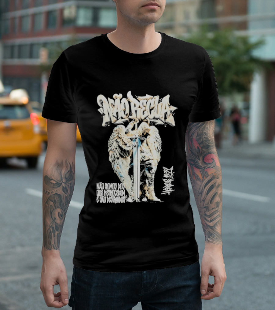 NÃO RECUA Angel Warrior Sword Faith Graffiti T-Shirt