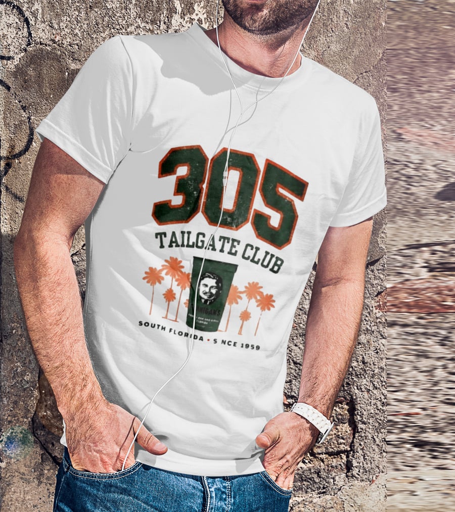 Flanigans 305 Tailgate Club South Florida Since 1959 Green Cup Palm Trees T-Shirt