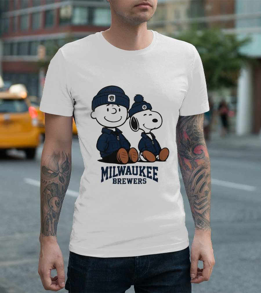 Milwaukee Brewers Charlie Brown Snoopy MLB Collaboration T-Shirt