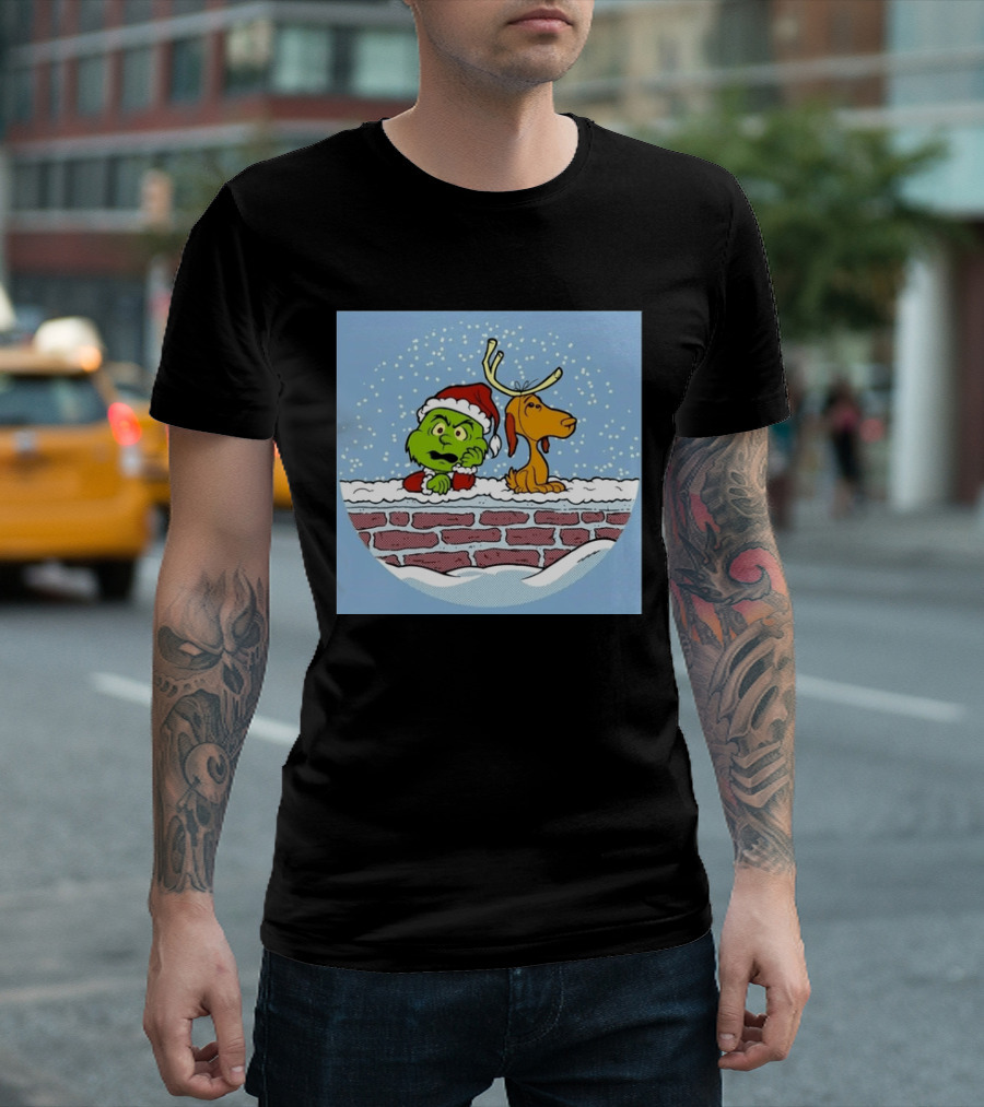 Green Grinch And Max Dog Rooftop Christmas Scene T-Shirt