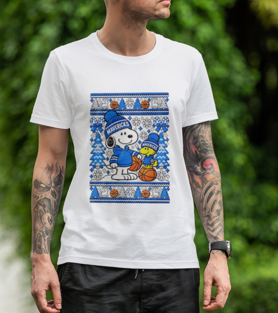 Dallas Mavericks Snoopy Woodstock Christmas Basketball T-Shirt