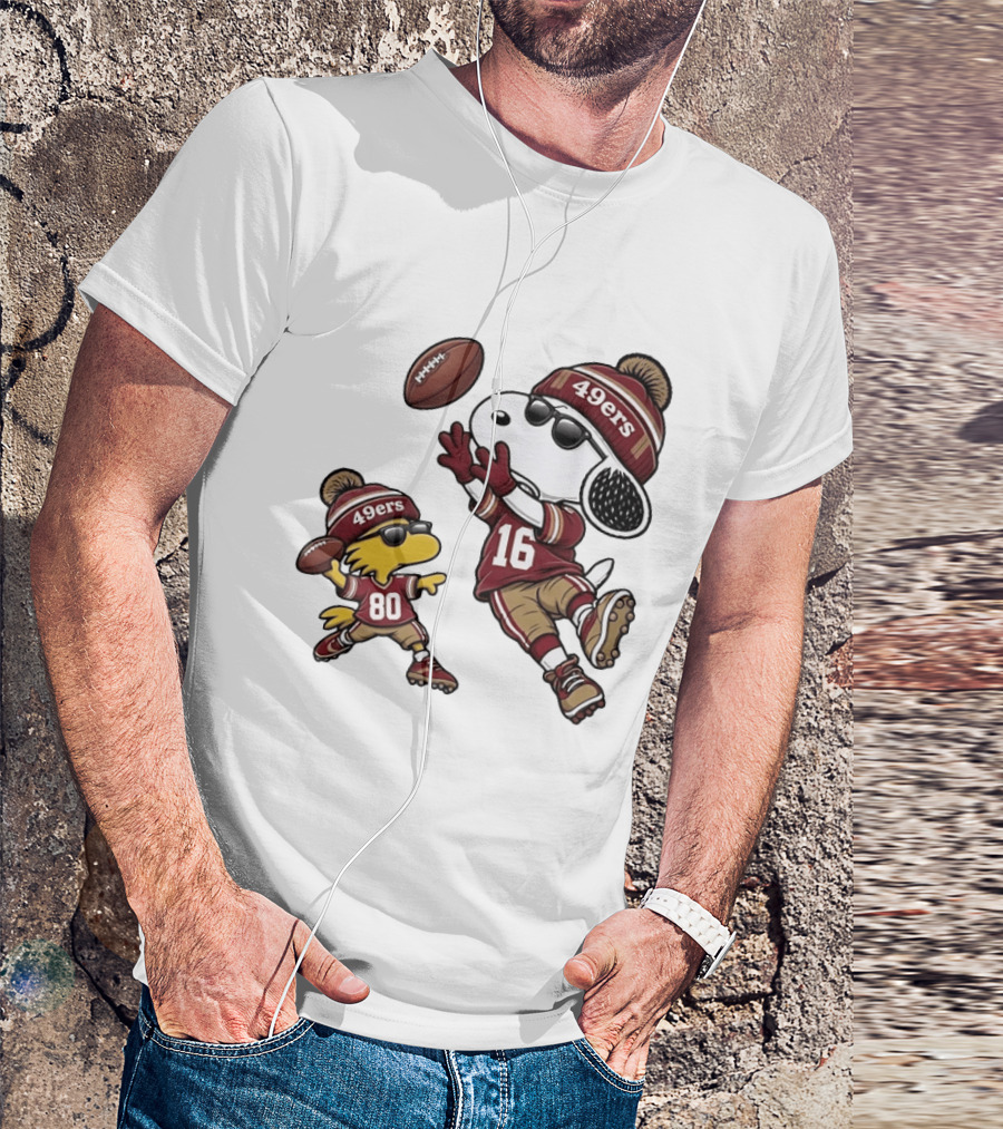San Francisco 49ers Snoopy Woodstock Football Players Number 16 80 T-Shirt