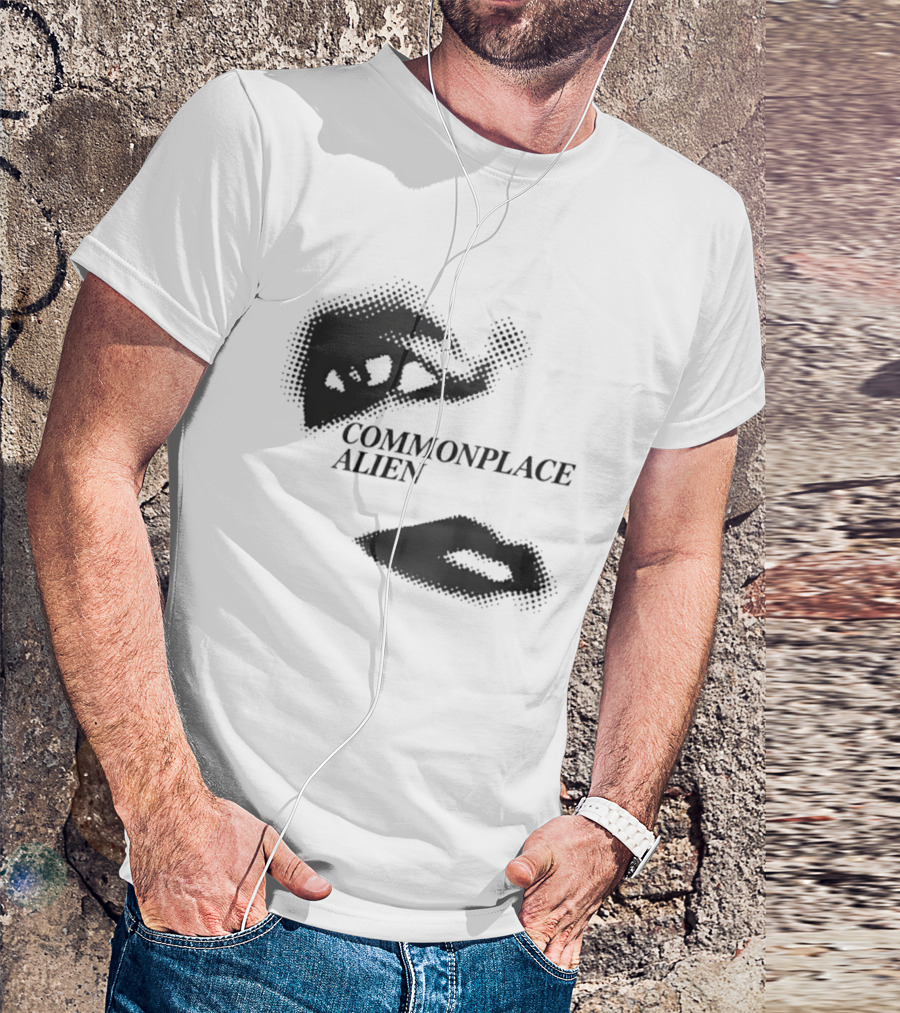 Commonplace Alien Halftone Lips Minimalist T-Shirt