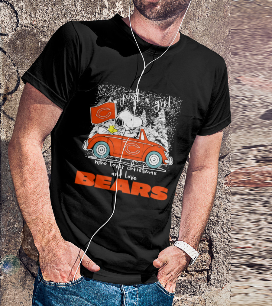 Just A Girl Who Loves Christmas And Chicago Bears T-Shirt