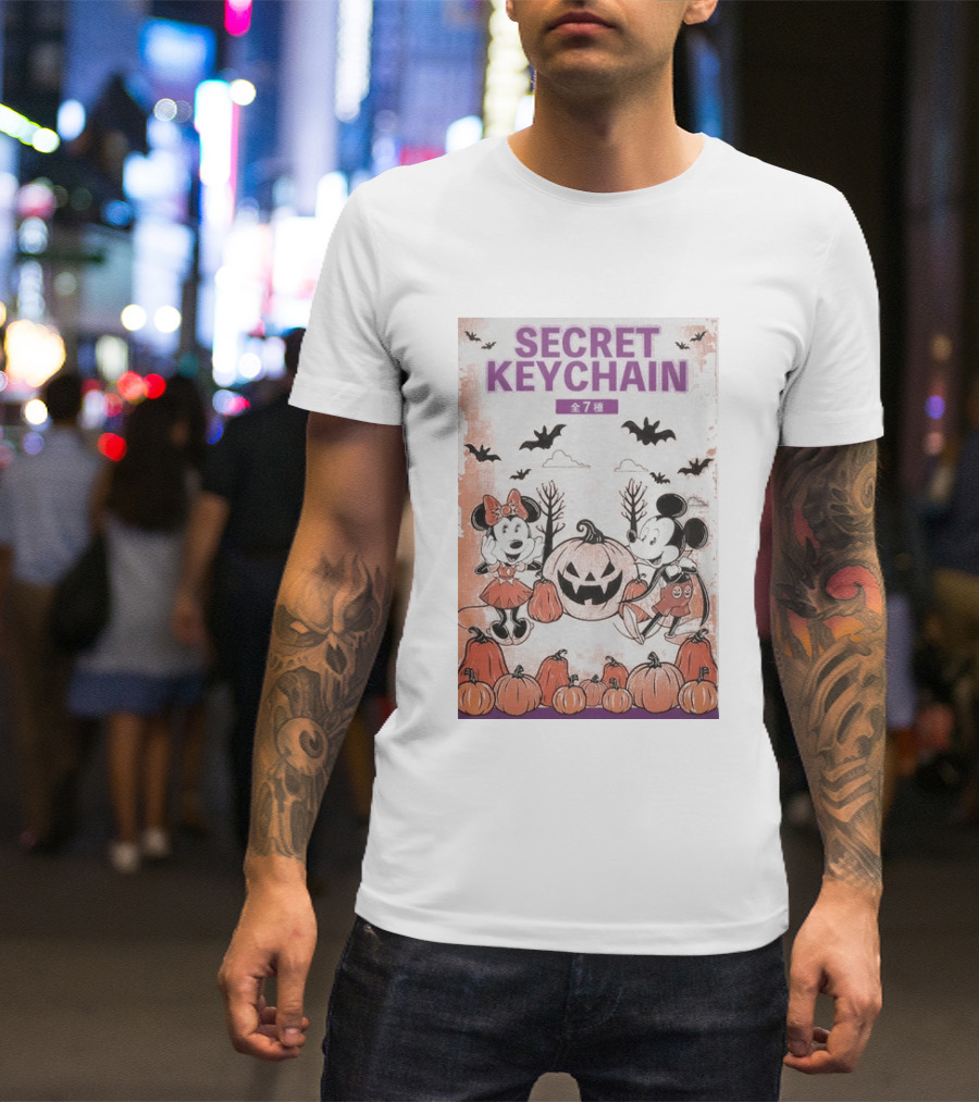Mickey And Minnie Halloween Secret Keychain Collection With Pumpkins And Bats 2026 T-Shirt