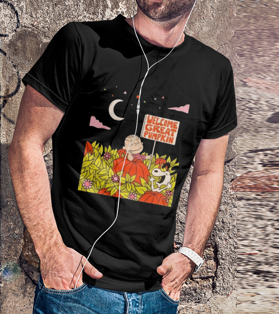 Linus And Snoopy Welcome Great Pumpkin Peanuts Moonlit Patch T-Shirt