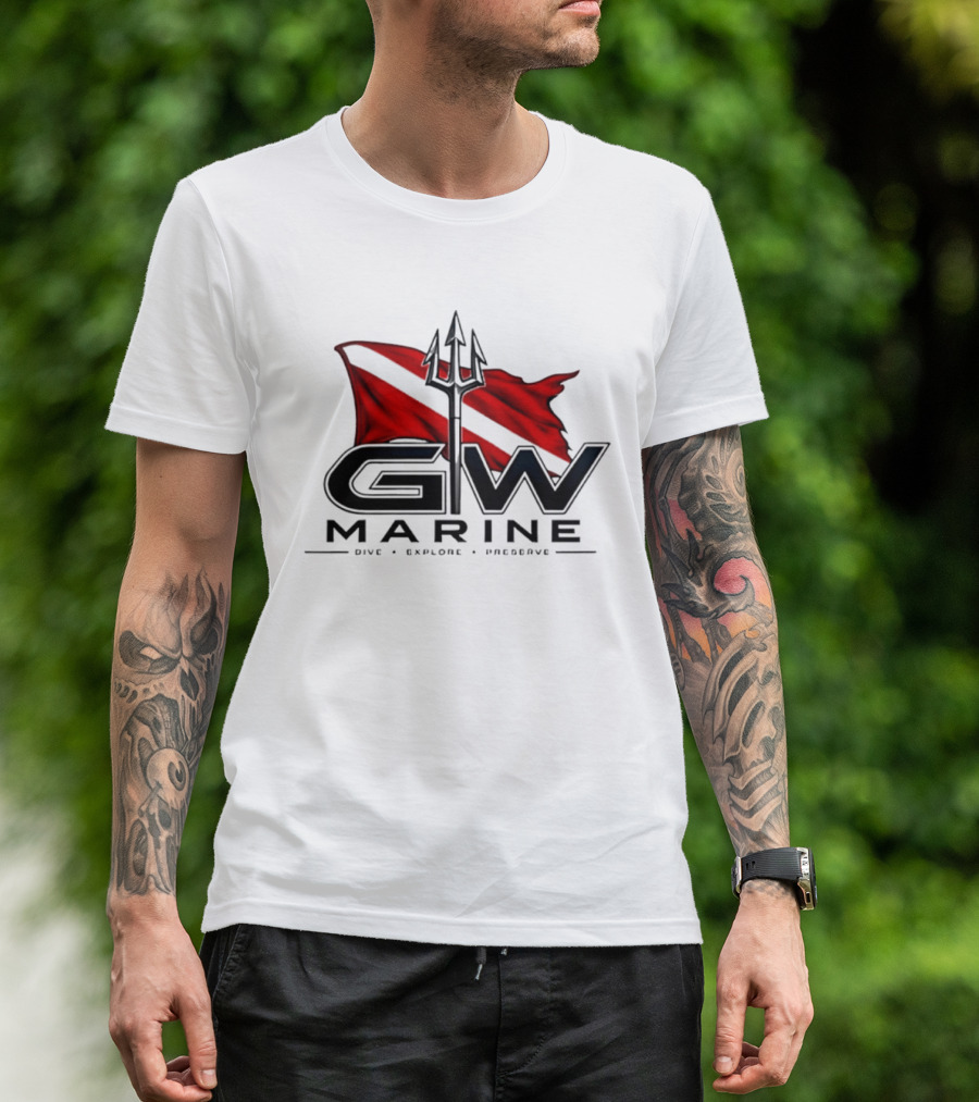 GW Marine Dive Explore Preserve Scuba Diving Trident Red Dive Flag T-Shirt
