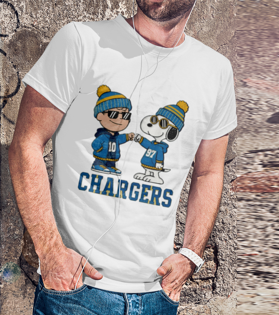 Los Angeles Chargers Charlie Brown Snoopy Fist Bump Blue Beanie Pom Pom T-Shirt