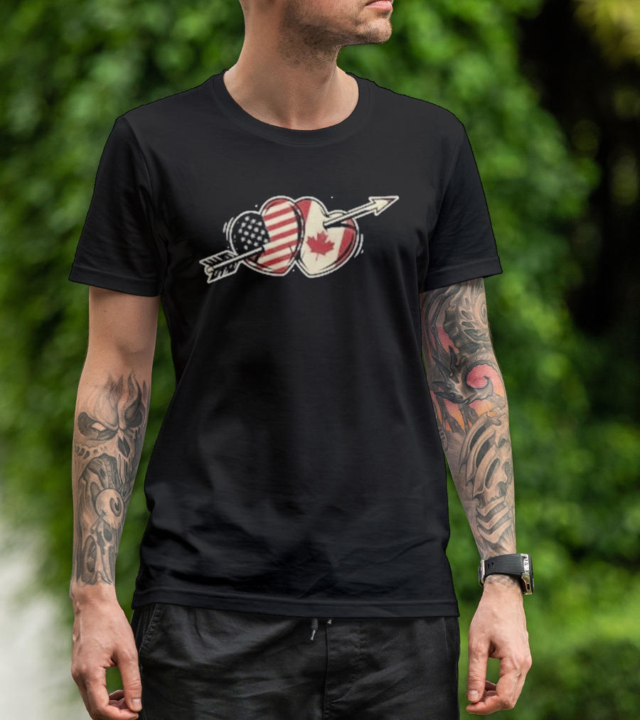 USA Canada Friendship Heart Flag American Canadian Maple Leaf Arrow T-Shirt