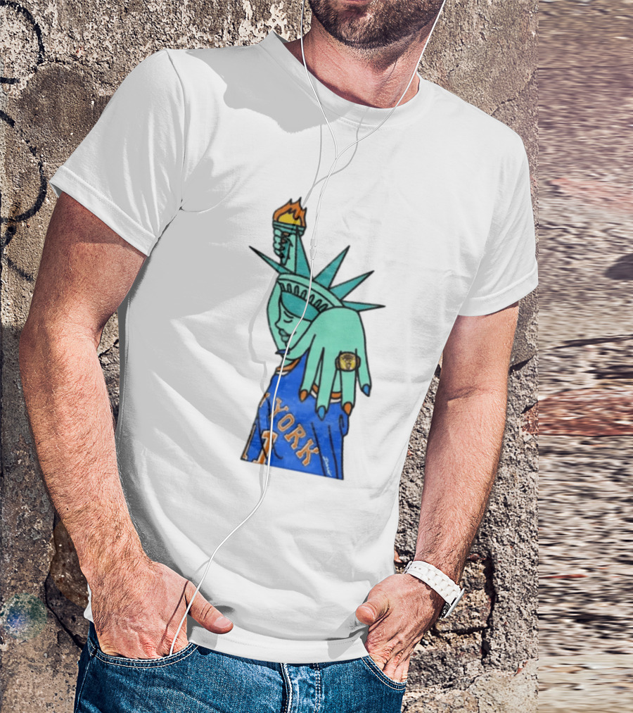 Jalen Brunson New York Knicks Liberty Statue Basketball Fan T-Shirt