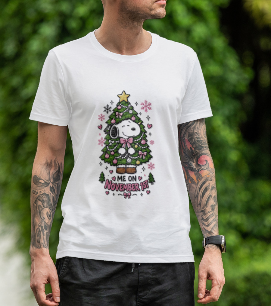 Christmas Snoopy November 1st Dressed As Christmas Tree With Pink Bows T-Shirt