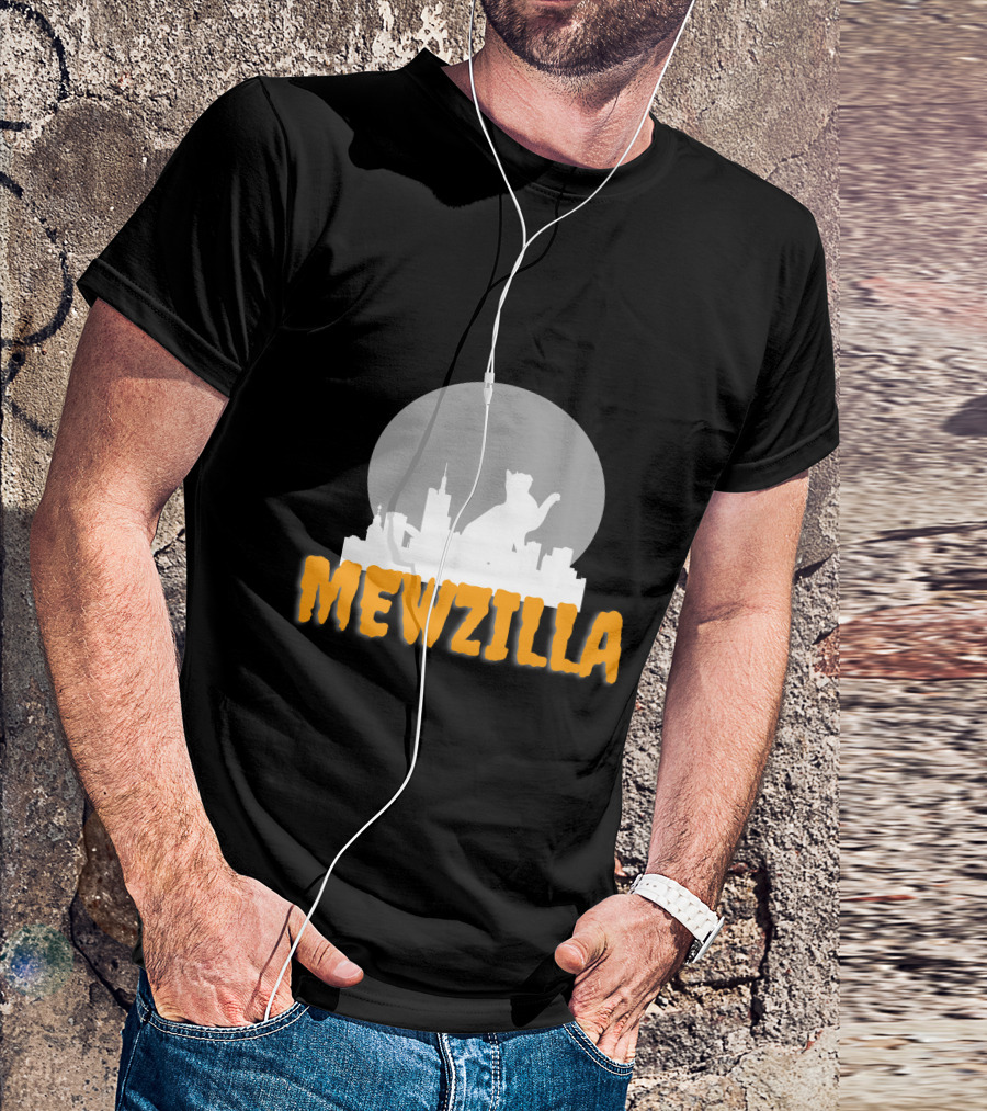 Mewzilla Cat Silhouette Over City Skyline Full Moon T-Shirt