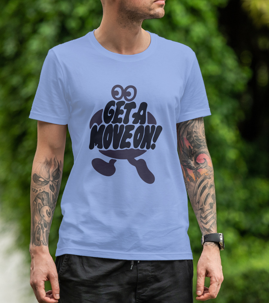Jahdiary Get A Move On Playful Running Character T-Shirt