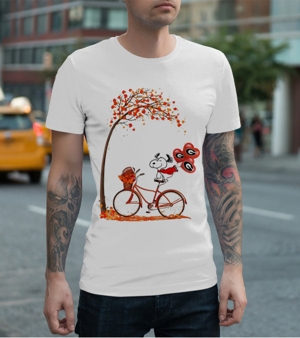 Snoopy Georgia Football Fall Bicycle Balloons T-Shirt