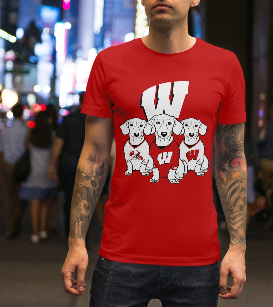 Wisconsin W Dachsund Trio Football Helmets And Jerseys T-Shirt