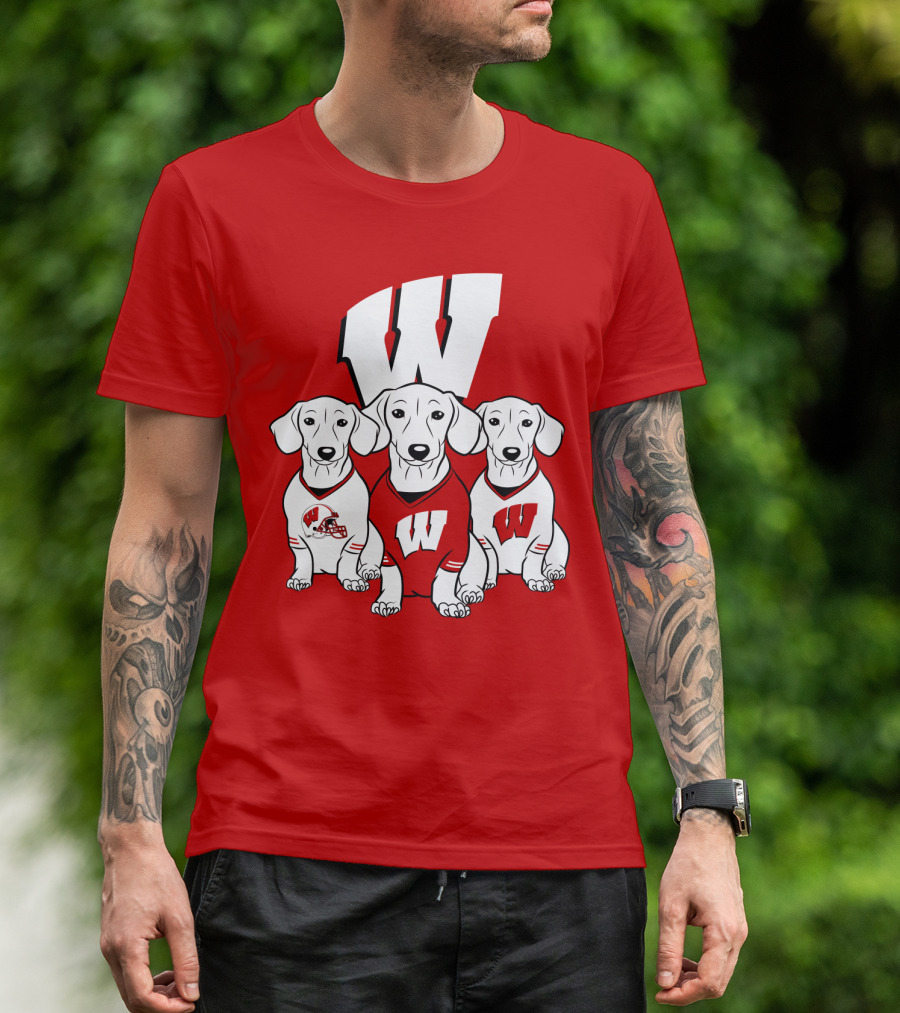 Wisconsin W Dachsund Trio Football Helmets And Jerseys T-Shirt