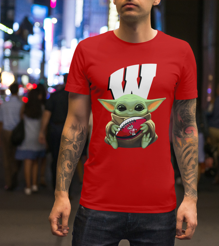 Baby Yoda Wisconsin Badgers Football T-Shirt