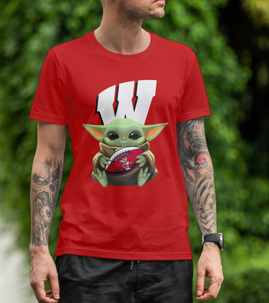 Baby Yoda Wisconsin Badgers Football T-Shirt