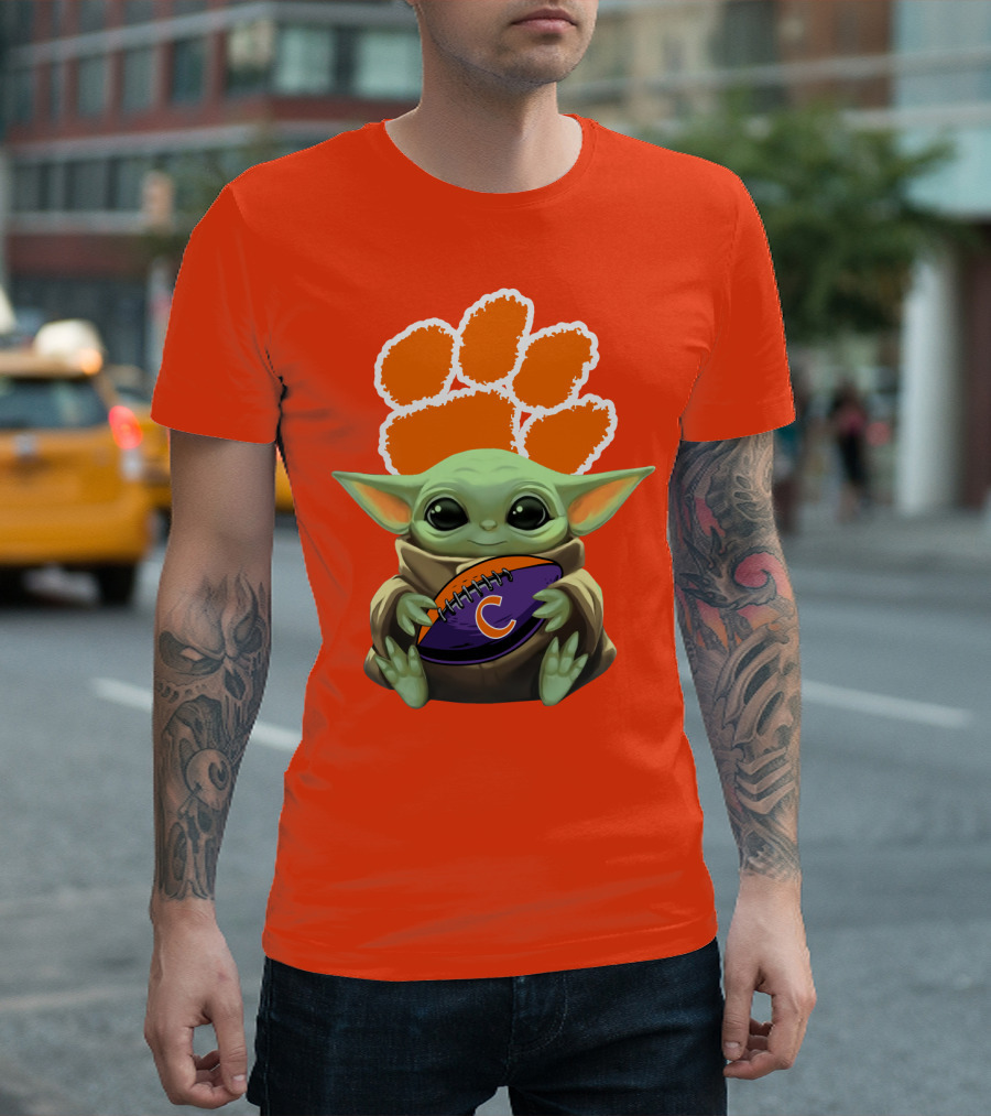 Clemson Tigers Baby Yoda Football Fan T-Shirt