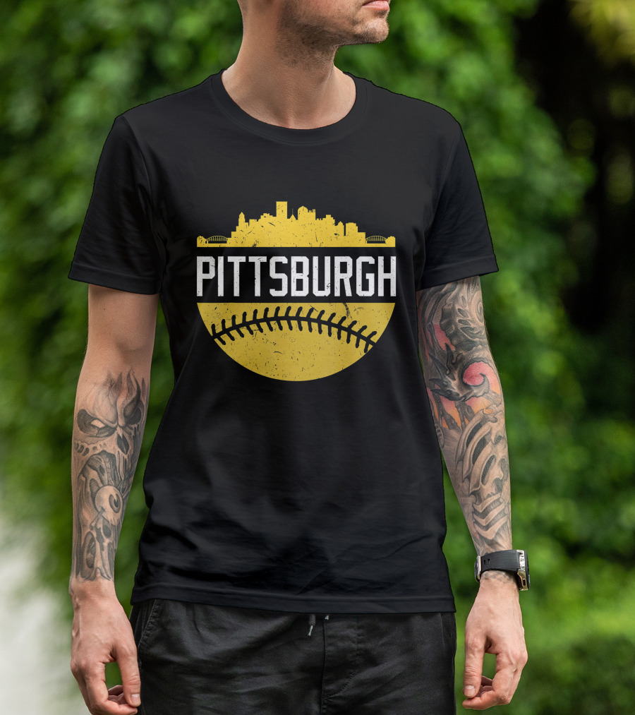 Pittsburgh Vintage Baseball City Skyline T-Shirt