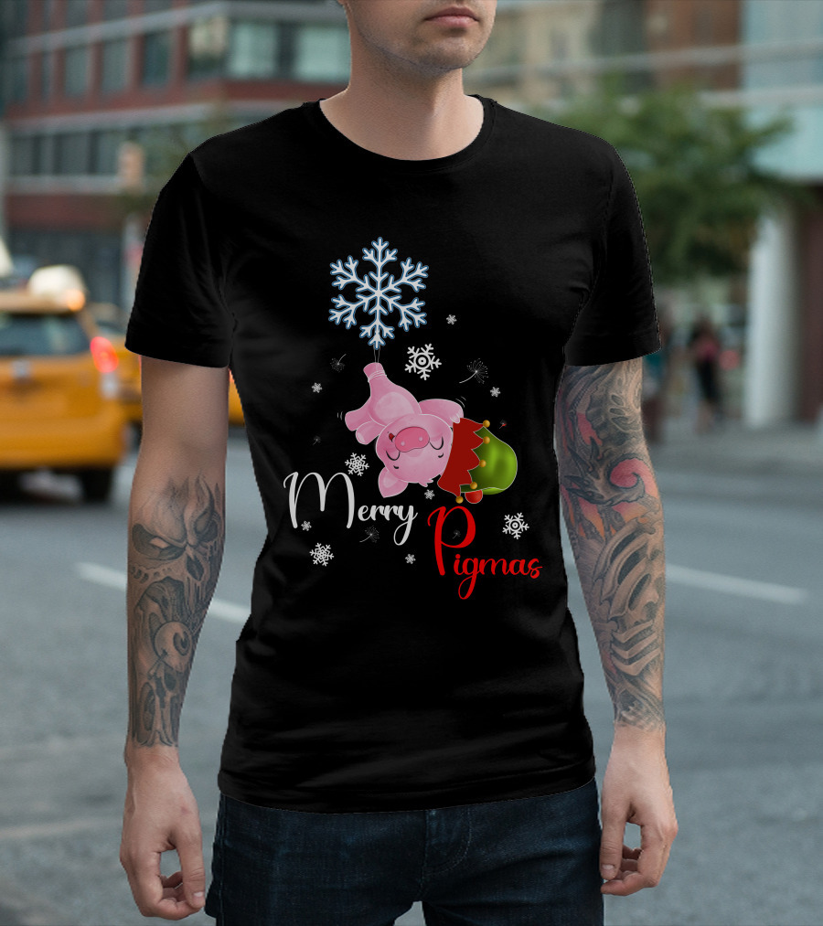 Merry Pigmas Pig Hanging From Snowflake With Santa Hat And Snowflakes T-Shirt