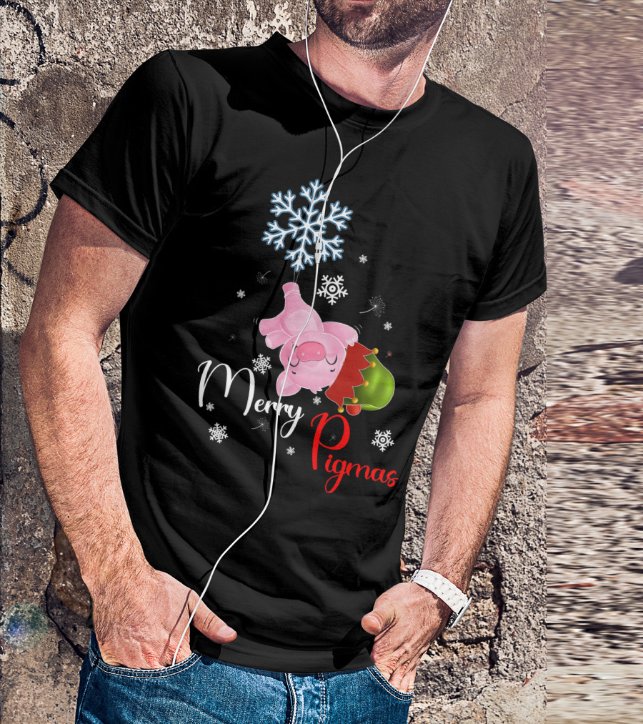 Merry Pigmas Pig Hanging From Snowflake With Santa Hat And Snowflakes T-Shirt