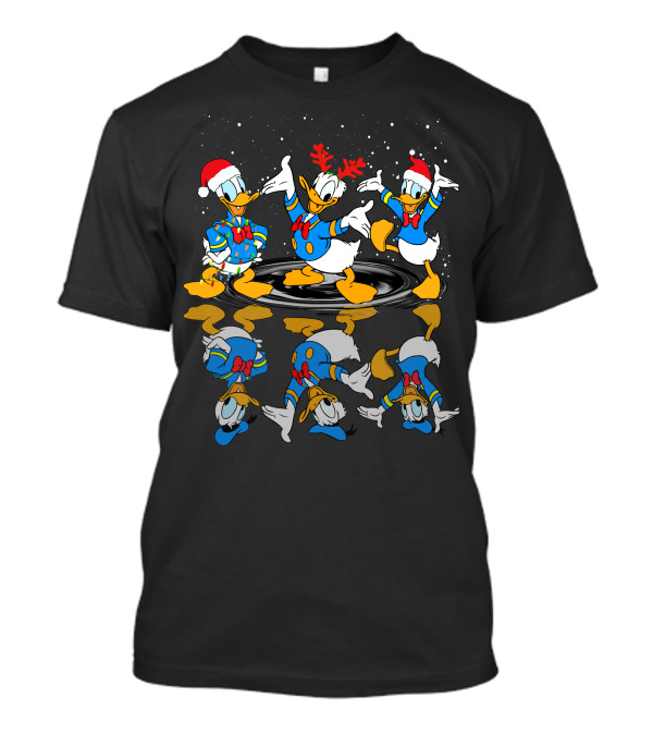 Donald Duck Santa Christmas Reflections T-Shirt
