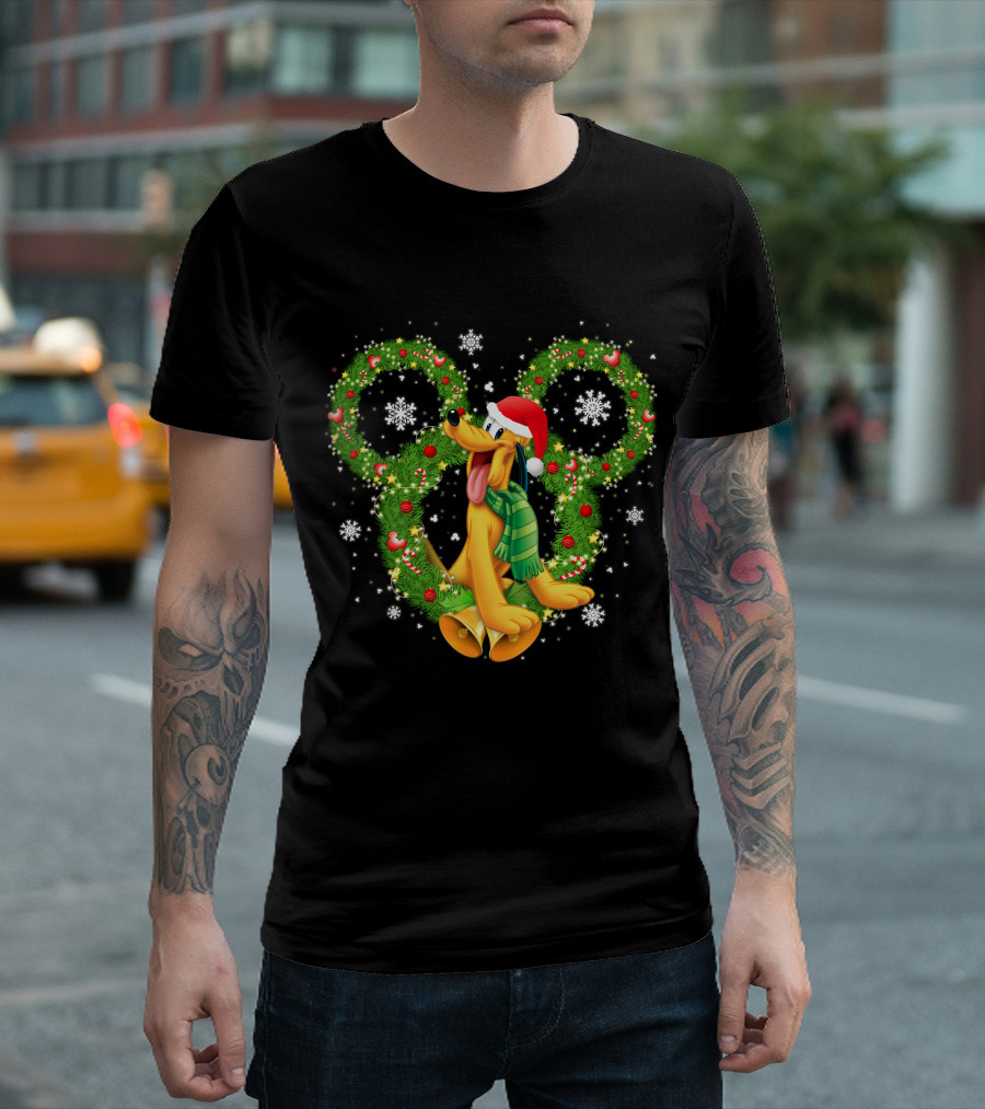 Pluto Christmas Wreath Snowflakes Santa Hat Holiday Disney T-Shirt