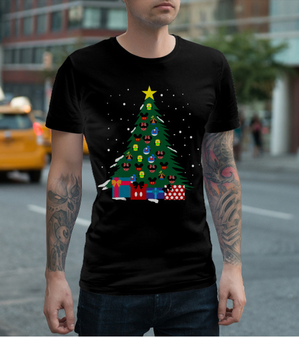 Merry Christmas 41 Disney Mickey Mouse Christmas Tree With Gift Boxes T-Shirt