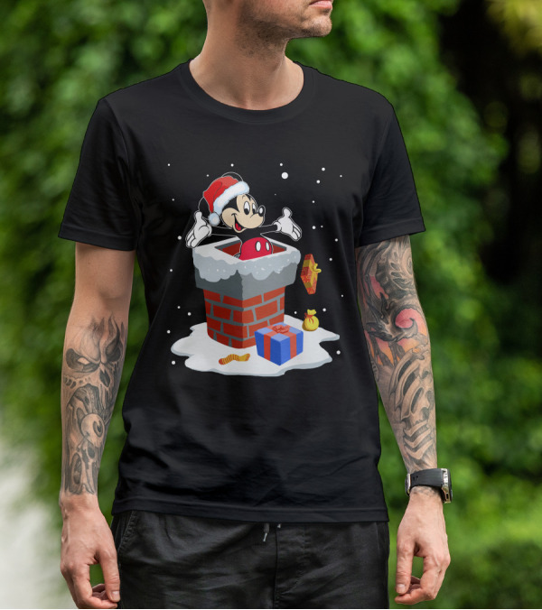 Mickey In Santa Hat Exiting Chimney With Gifts And Snow T-Shirt