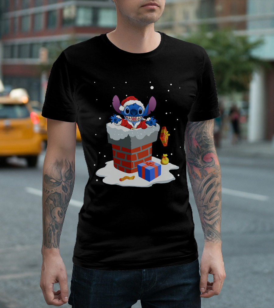 Stitch Santa Chimney Christmas Presents Snowfall T-Shirt